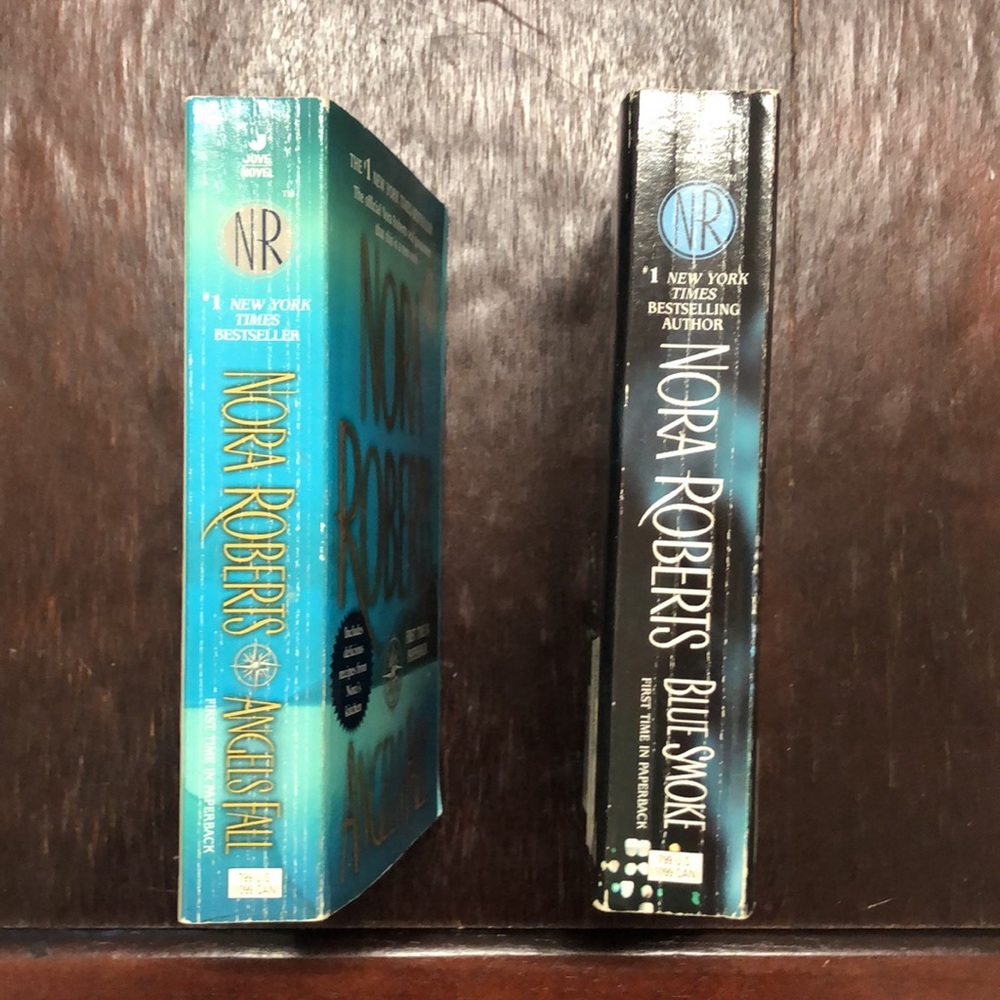 Nora Roberts Books - Picture 3 of 3